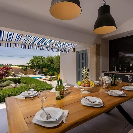 Filton Holiday home Vranje Selo